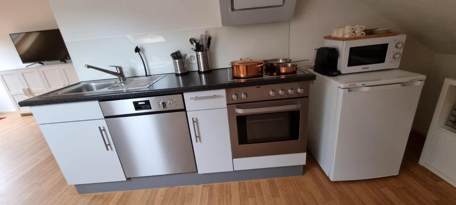 Bastis Family Apartment ルツェルン エクステリア 写真